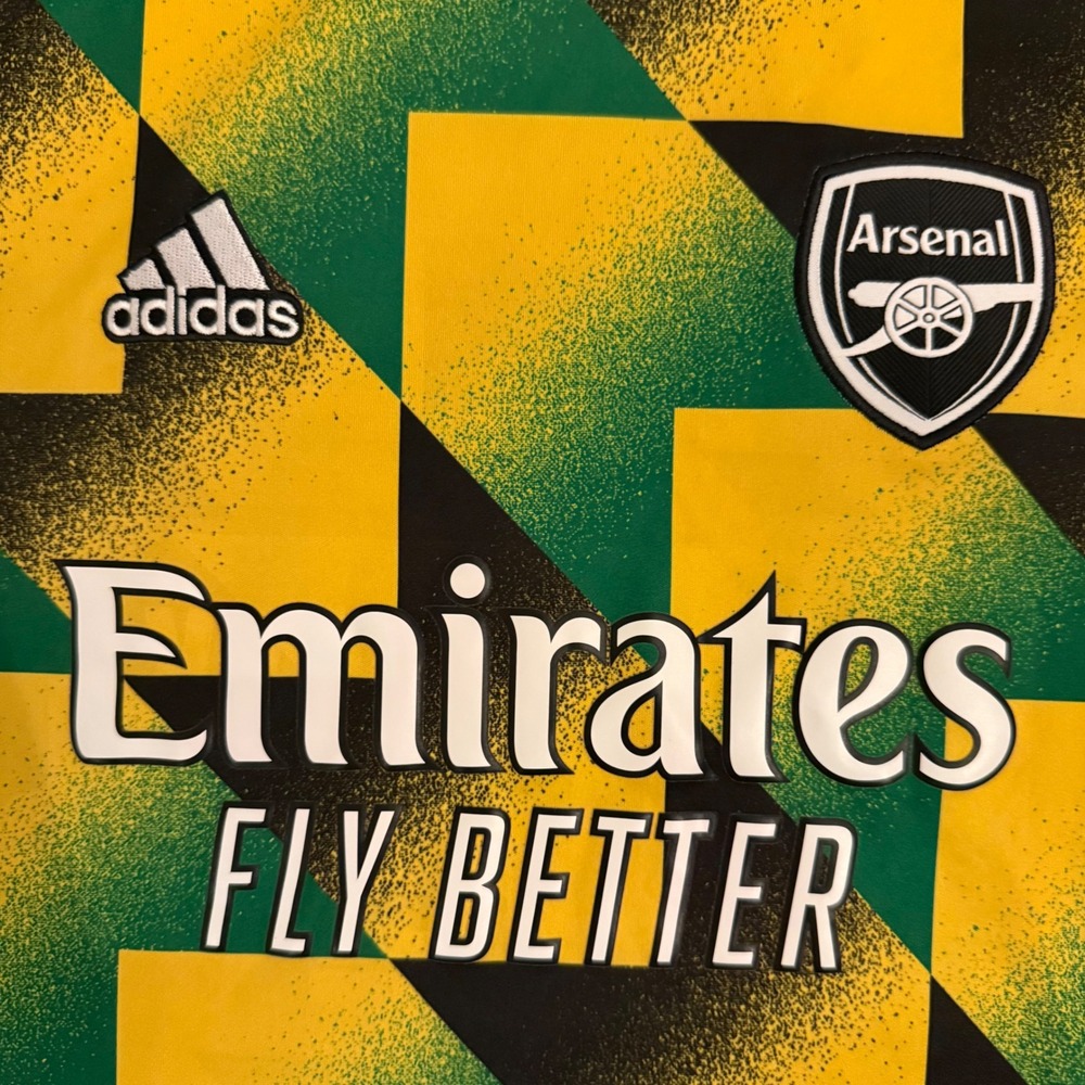 Adidas Arsenal FC 2022-23 Pre-Match Jersey Youth Medium 11-12Y Yellow Green - Picture 5 of 9